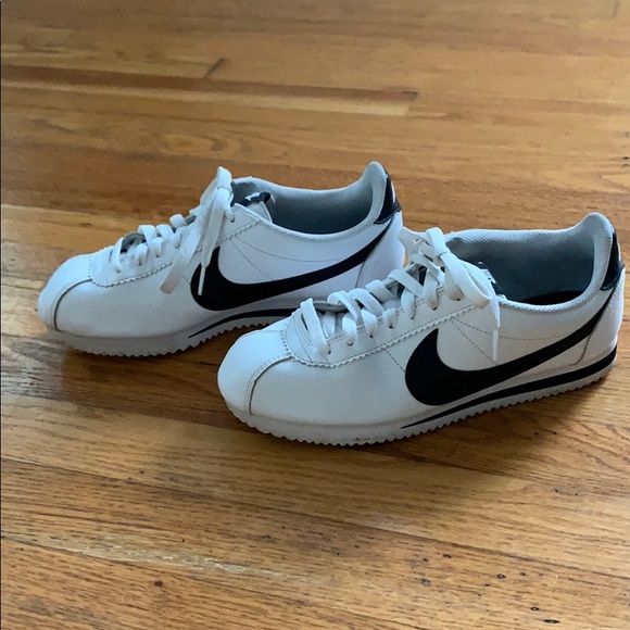 nike cortez womens 8.5